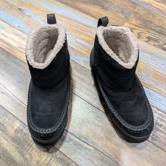 Manitobah Waterproof Pacific Insulated Puffer boots Size 9 - Picture 9 of 11